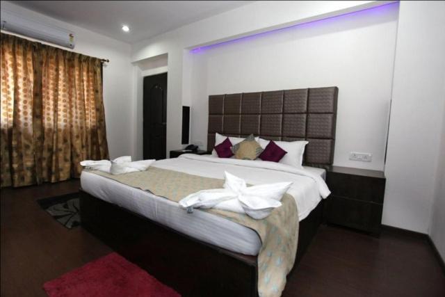 Oyster Airport Hotel Hyderabad Exterior foto